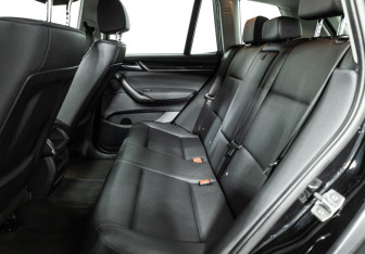 Подержанный автомобиль BMW X3 2015 года (10 фото)