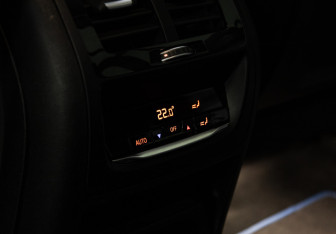 Подержанный автомобиль BMW X3 2018 года (20 фото)