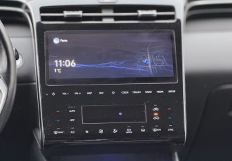 Подержанный автомобиль Hyundai Tucson 2022 года (14 фото)
