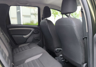 Подержанный автомобиль Renault Duster 2018 года (14 фото)