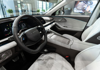 Новый Exeed RX 2025 (19 фото)