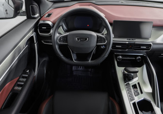 Подержанный автомобиль Belgee X50 2024 года (10 фото)