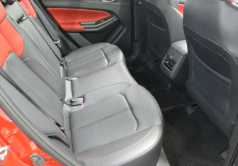 Подержанный автомобиль Changan CS55PLUS 2023 года (13 фото)