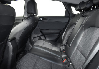 Подержанный автомобиль Kia Ceed Hatchback 2019 года (12 фото)