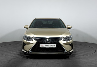 Подержанный автомобиль Toyota Camry Sedan 2012 года (2 фото)