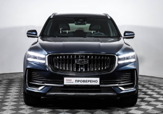 Подержанный автомобиль Geely Monjaro 2023 года (8 фото)