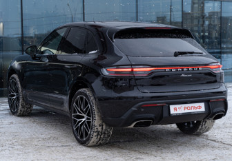 Новый Porsche Macan 2025 (4 фото)