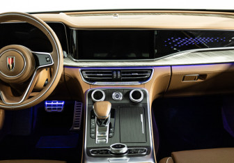 Подержанный автомобиль Hongqi H9 2023 года (14 фото)