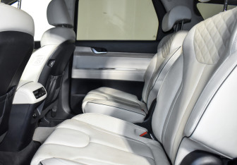 Подержанный автомобиль Hyundai Palisade 2019 года (13 фото)