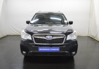 Подержанный автомобиль Subaru Forester Suv 2014 года (2 фото)