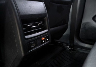 Подержанный автомобиль Omoda C5 2023 года (17 фото)