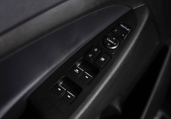 Подержанный автомобиль Hyundai Tucson 2017 года (25 фото)