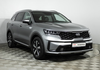 Подержанный автомобиль Kia Sorento 2020 года (3 фото)