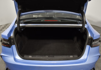 Подержанный автомобиль Chery Arrizo 8 2023 года (21 фото)