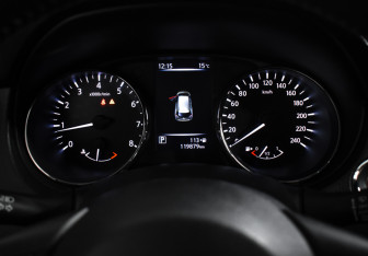 Подержанный автомобиль Nissan X-Trail 2019 года (19 фото)