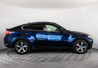 Подержанный автомобиль BMW X6 2013 года (5 фото)