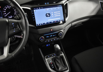 Подержанный автомобиль Hyundai Creta 2019 года (15 фото)
