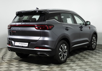 Подержанный автомобиль Chery Tiggo 7 Pro Max 2023 года (5 фото)