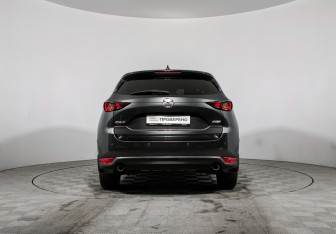 Подержанный автомобиль Mazda CX-5 2018 года (6 фото)