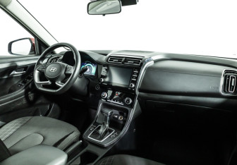 Подержанный автомобиль Hyundai Creta 2021 года (9 фото)