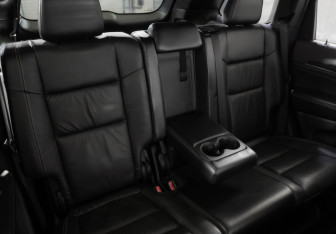 Подержанный автомобиль Jeep Grand Cherokee 2013 года (26 фото)