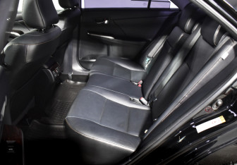 Подержанный автомобиль Toyota Camry Sedan 2016 года (11 фото)