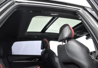 Подержанный автомобиль Geely Coolray 2023 года (20 фото)