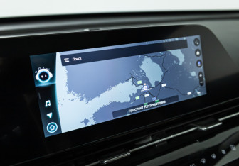 Подержанный автомобиль Omoda C5 2024 года (17 фото)