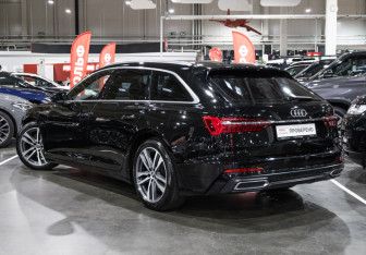 Подержанный автомобиль Audi A6 Wagon 2019 года (11 фото)
