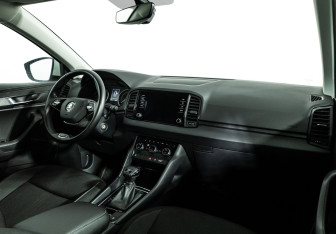Подержанный автомобиль Skoda Karoq 2021 года (9 фото)
