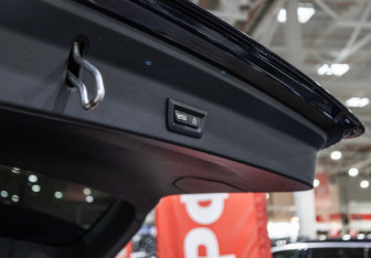 Подержанный автомобиль BMW X3 2018 года (26 фото)