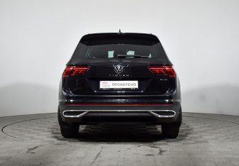 Подержанный автомобиль Volkswagen Tiguan 2021 года (5 фото)