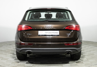 Подержанный автомобиль Audi Q5 2012 года (6 фото)