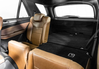 Подержанный автомобиль Mercedes-Benz GLE 2015 года (34 фото)