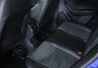 Подержанный автомобиль Skoda Karoq 2020 года (16 фото)