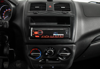 Подержанный автомобиль LADA (ВАЗ) Granta Liftback 2023 года (17 фото)