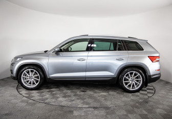 Подержанный автомобиль Skoda Kodiaq 2017 года (8 фото)