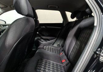 Подержанный автомобиль Audi A3 Hatchback 2014 года (12 фото)