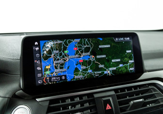 Подержанный автомобиль BMW X3 2018 года (17 фото)