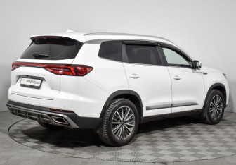 Подержанный автомобиль Chery Tiggo 8 Pro Max 2024 года (5 фото)