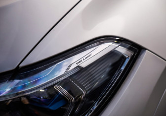 Подержанный автомобиль BMW X6 2020 года (3 фото)