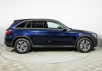 Подержанный автомобиль Mercedes-Benz GLC Coupe 2018 года (4 фото)