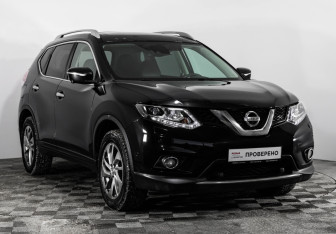 Подержанный автомобиль Nissan X-Trail 2017 года (3 фото)