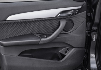 Подержанный автомобиль BMW X1 2019 года (25 фото)