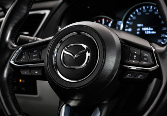 Подержанный автомобиль Mazda CX-9 2022 года (12 фото)