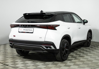 Подержанный автомобиль Omoda C5 2023 года (5 фото)