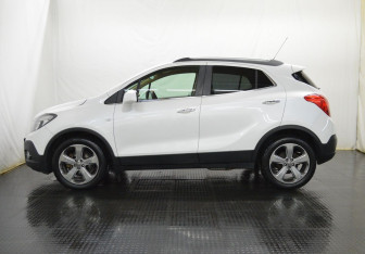 Подержанный автомобиль Opel Mokka 2012 года (8 фото)