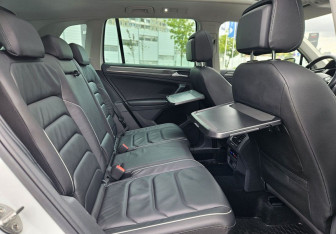 Подержанный автомобиль Volkswagen Tiguan 2017 года (14 фото)