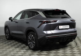 Подержанный автомобиль Jetour Dashing 2023 года (7 фото)