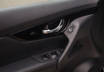 Подержанный автомобиль Nissan X-Trail 2021 года (23 фото)